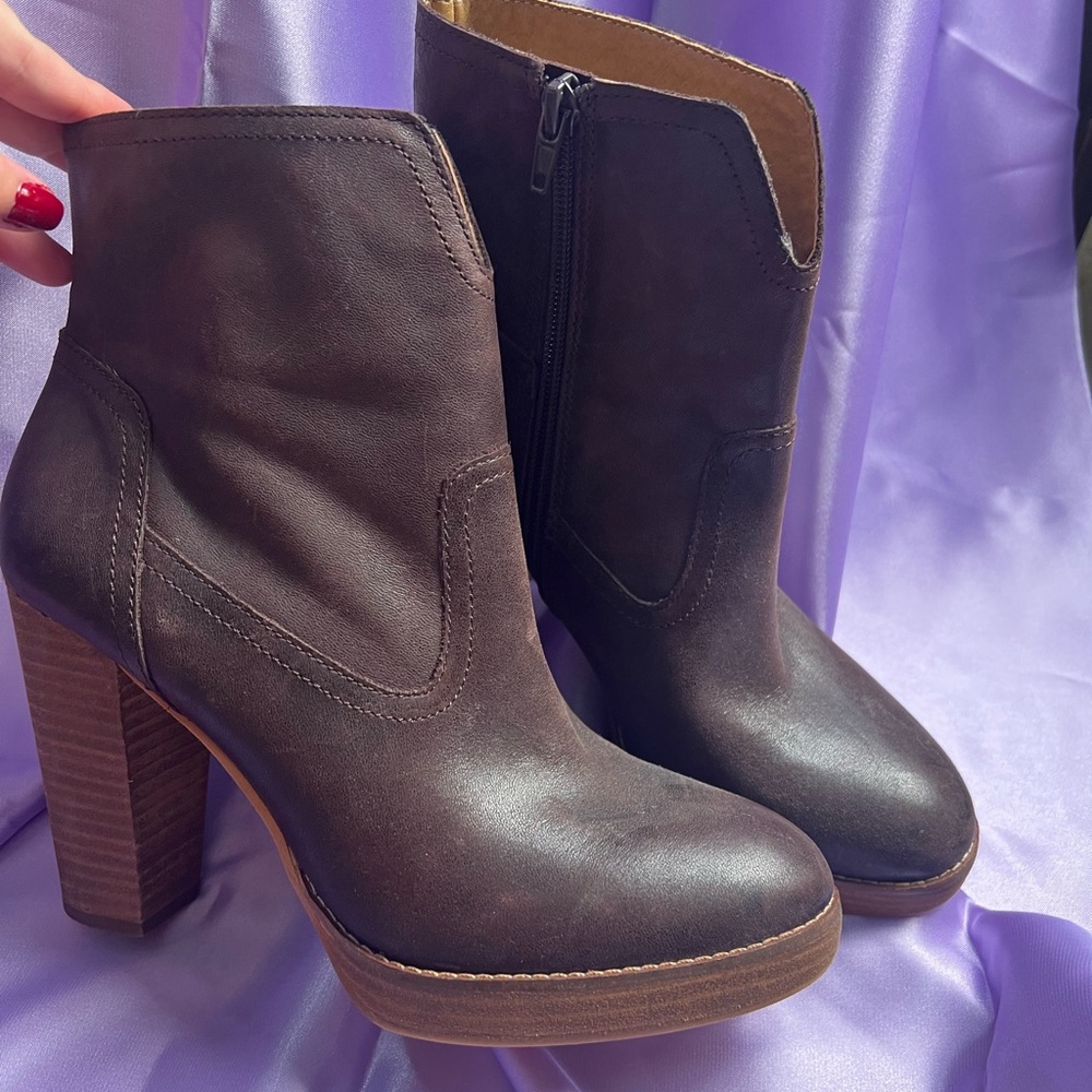 Lucky brand leather heeled boots